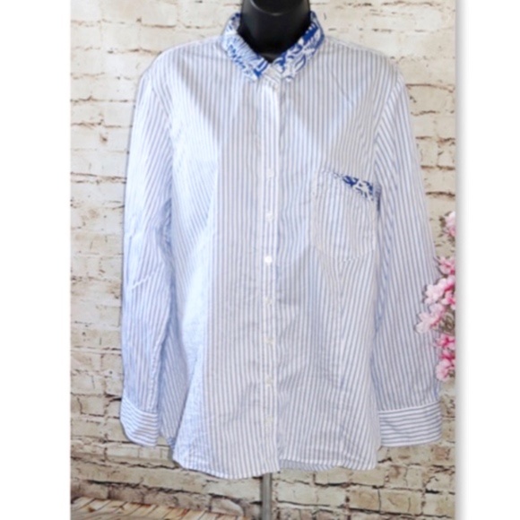 Finley Striped Button-Up Blouse Top - Picture 4 of 8